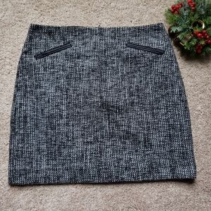 Banana republic mini skirt